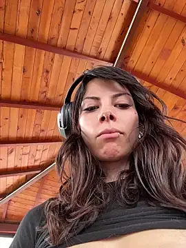 Stripchat Free Porn Cam of Isalove99