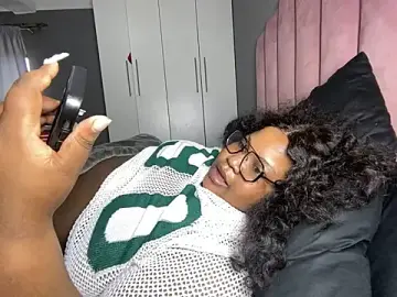 Stripchat Adult Webcam of MissLola27