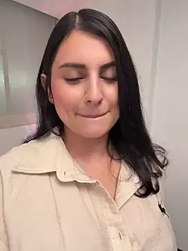Stripchat Best Webcam of Luu_Princess