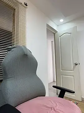 Stripchat Sex Cam of Meganmilk1