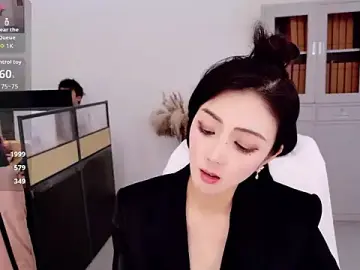 Stripchat Live Porn of yangyang-777