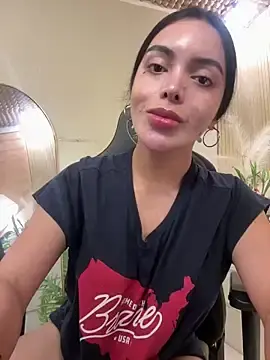 Stripchat Live Sex Cam of TS-SimplyTheBest