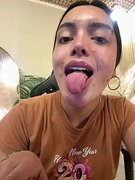 Stripchat Watch Live Sex Cams of TS-SimplyTheBest