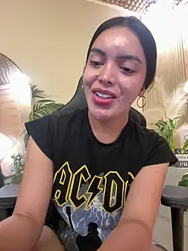Stripchat Nude Webcam of TS-SimplyTheBest