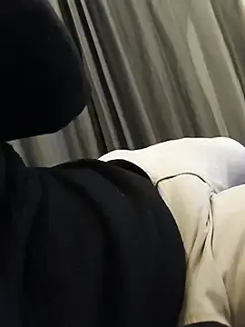 Stripchat Live Sex Cam of VitorBDote23cm