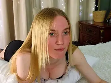 Stripchat Live Sex Cam of wow_Scarlett