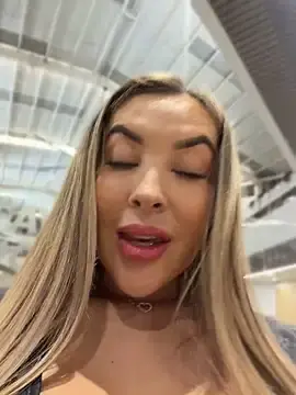 Stripchat Private Sex Chat of Alexa_seexy1