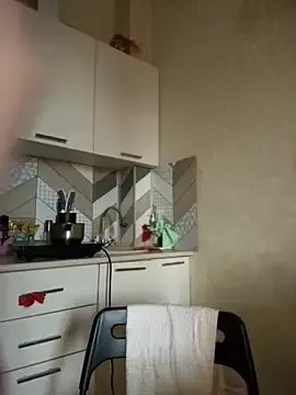 Stripchat Sex Chat of LaraHollywood