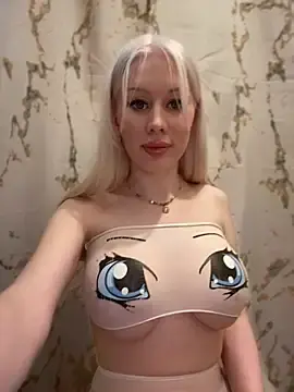 Stripchat Nude Webcam of LaraHollywood