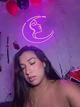 Stripchat Best Webcam of LunaGates