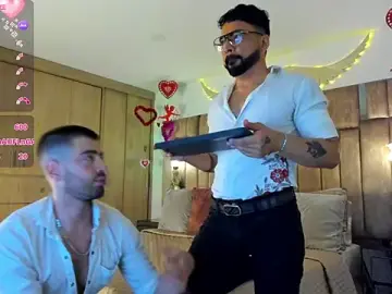 Stripchat Live Sex Cam of petterwilly1