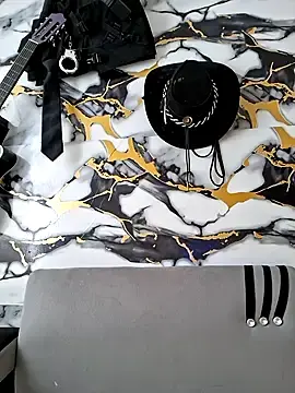 Stripchat Sex Cam of Alisson_Morgann