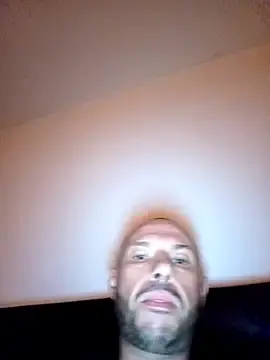 Stripchat Best Webcam of Guitccch