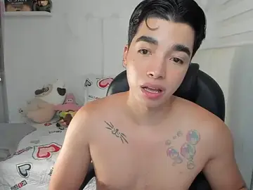 Stripchat Best live sex cam show of santy7v7