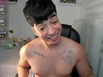 Stripchat Sex Cam of santy7v7