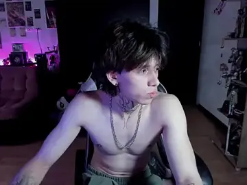Stripchat Adult Webcams of xIce_Boy