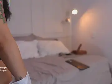 Stripchat Live Sex of CATALINA_RESTREPO