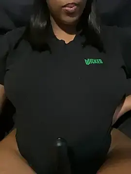 Stripchat Sex Chat of CaramelGoddess1