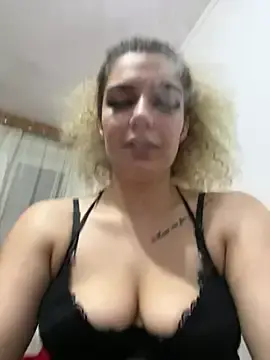 Stripchat Live Sex of CrazyJessika