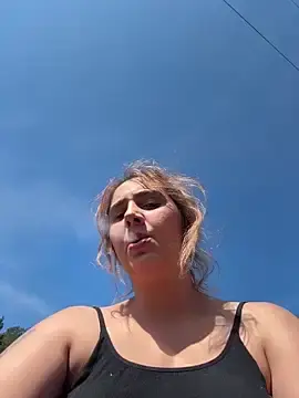 Stripchat Nude Webcam of hotamanda01