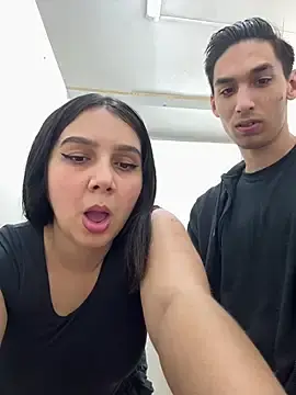 Stripchat Best live sex cam show of hotamanda01