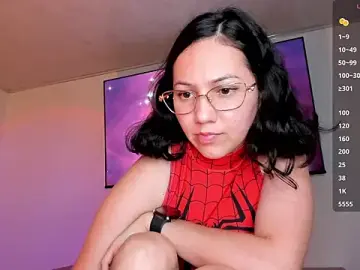 Stripchat Watch Live Sex Cams of Anyi_1