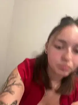 Stripchat Free Porn Cam of Mamachulita
