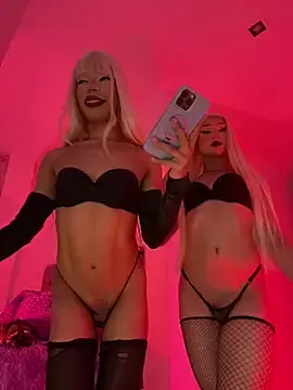 Stripchat Adult Webcams of TIFFANY_AND_KAREM_