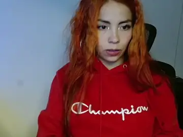 Stripchat Adult Webcam of Aylinn_diaz