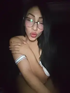 Stripchat Sex Chat of Isabellitasexi38