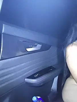 Stripchat Watch Live Sex Cams of Isabellitasexi38