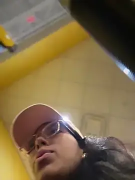 Stripchat Live Sex of SheenaBrooke