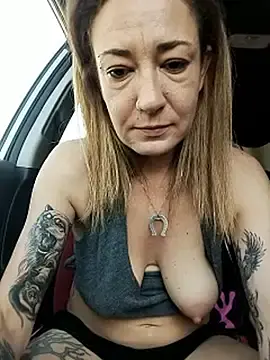 Stripchat Sex Cam of Taata89