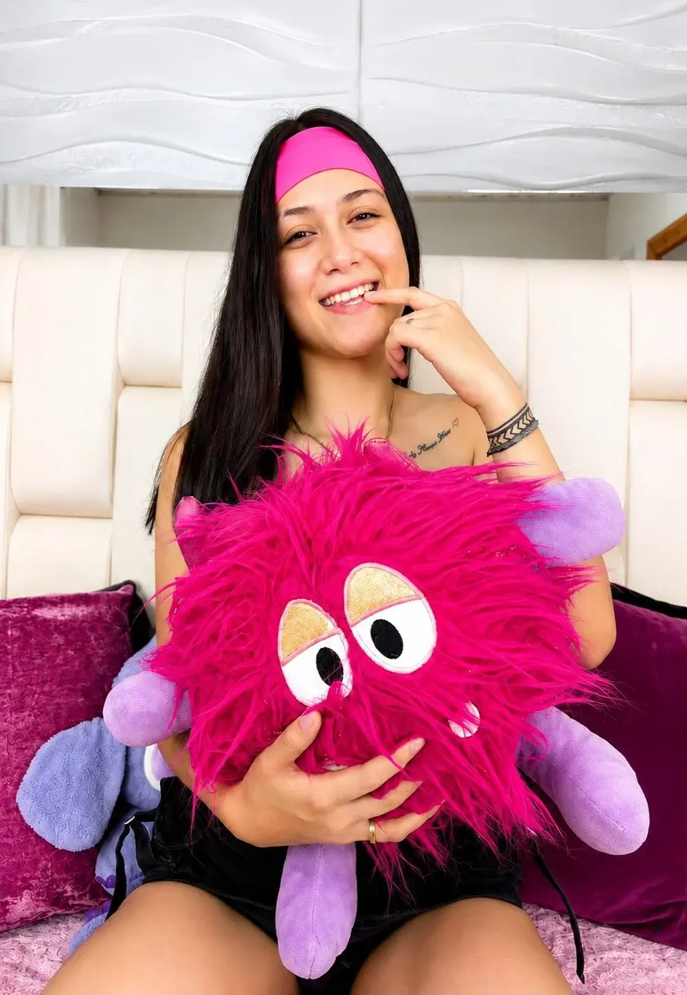 victoria_and_andra