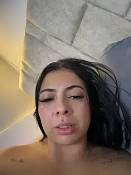 Stripchat Free Live Porn of xoxo_sol