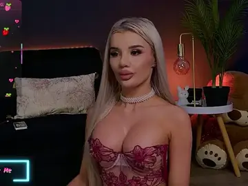 Stripchat Adult Webcam of CelyneMay