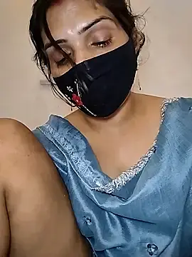 Stripchat Sex Cam of KAJALBHABHI_