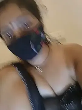 Stripchat Adult Webcam of KAJALBHABHI_