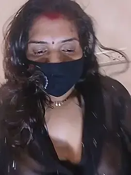 Stripchat Free Porn Cam of KAJALBHABHI_