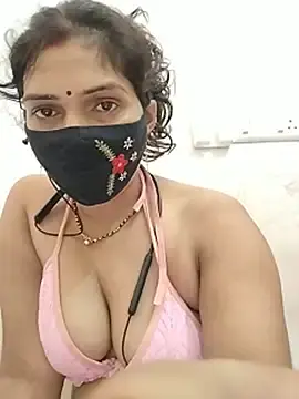 Stripchat Sex Cam of KAJALBHABHI_