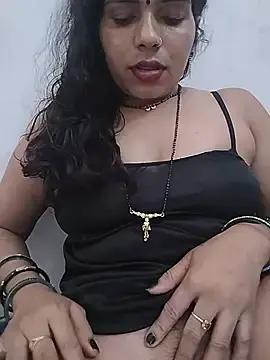 Stripchat Live Sex Cam of KAJALBHABHI_
