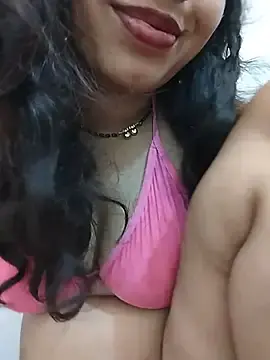 Stripchat Free Porn Cam of KAJALBHABHI_