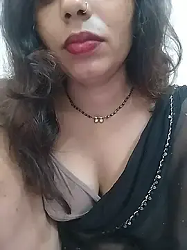 Stripchat Sex Cam of KAJALBHABHI_
