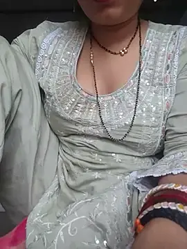Stripchat Best Webcam of KAJALBHABHI_