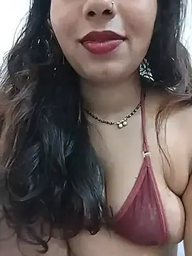 Stripchat Live Sex Cam of KAJALBHABHI_