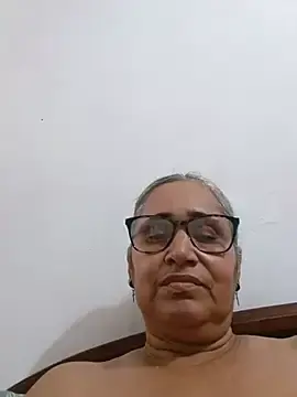 Stripchat Adult Webcam of _candi