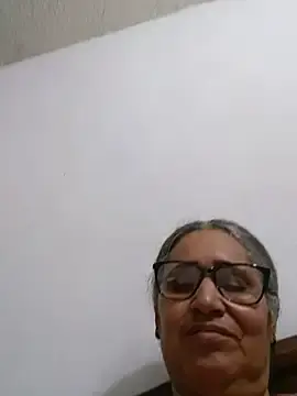 Stripchat Adult Webcam of _candi
