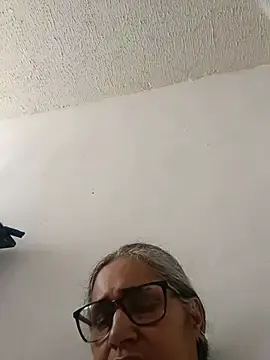 Stripchat Free Porn Cam of _candi