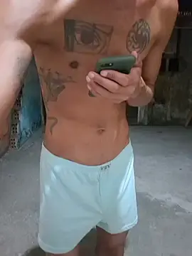 Stripchat Live Sex Cam of lcsexy45