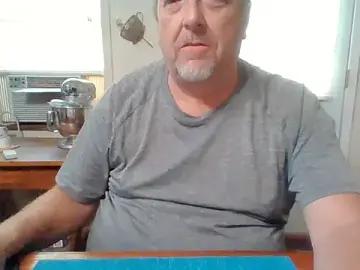 Stripchat Sex Cam of patinachevy3